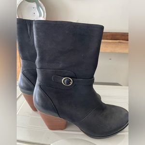 Dansko brushed leather boot, size 42